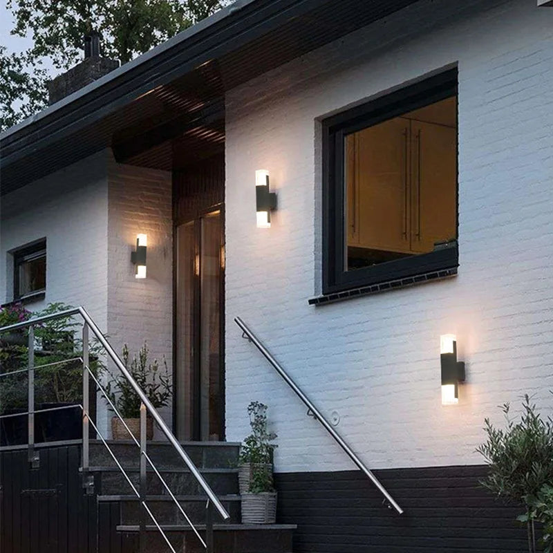 SentinelGlow – LED Außenlampe mit Bewegungsmelder, schwarz & modern