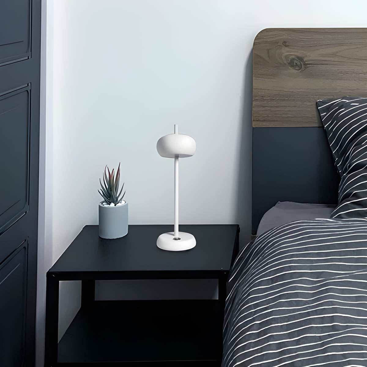 Rinova Minimalistische LED-Tischleuchte – Dimmbar Weiß für Wohnzimmer
