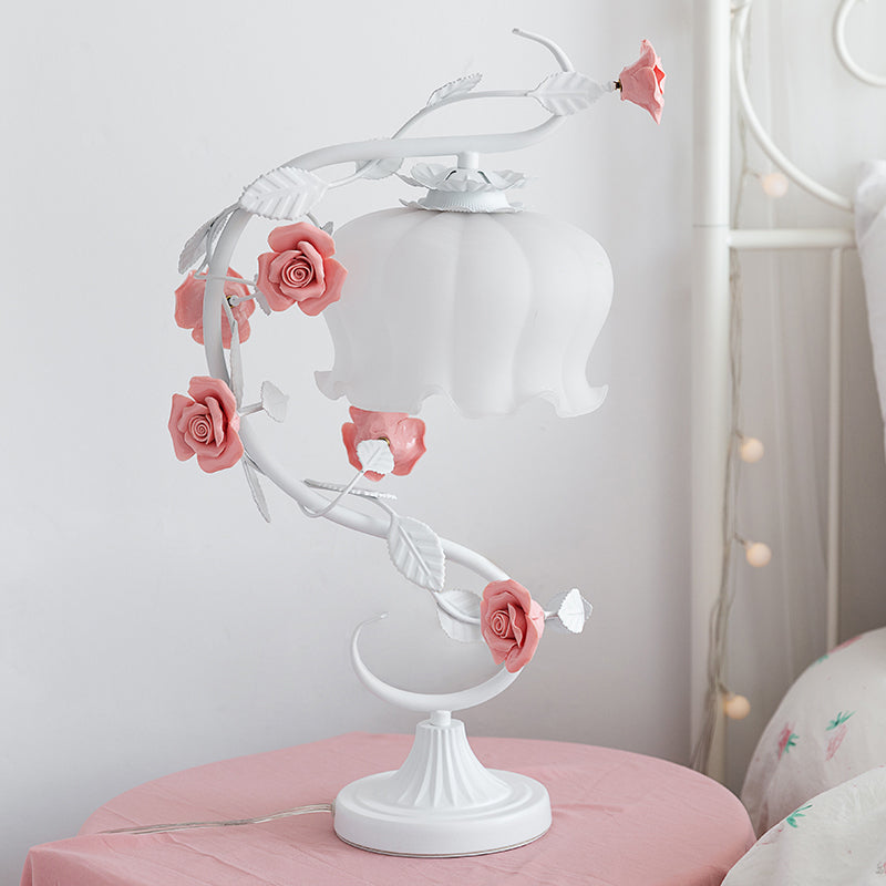 RoseLume Elegante LED-Rosenlampe wetterfest Rosa für Garten