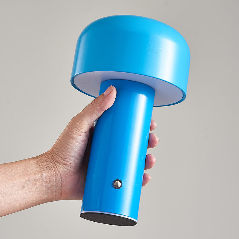 LumaFungo LED Pilzlampe – Kabellos, dimmbar, retro, gold, für Terrasse