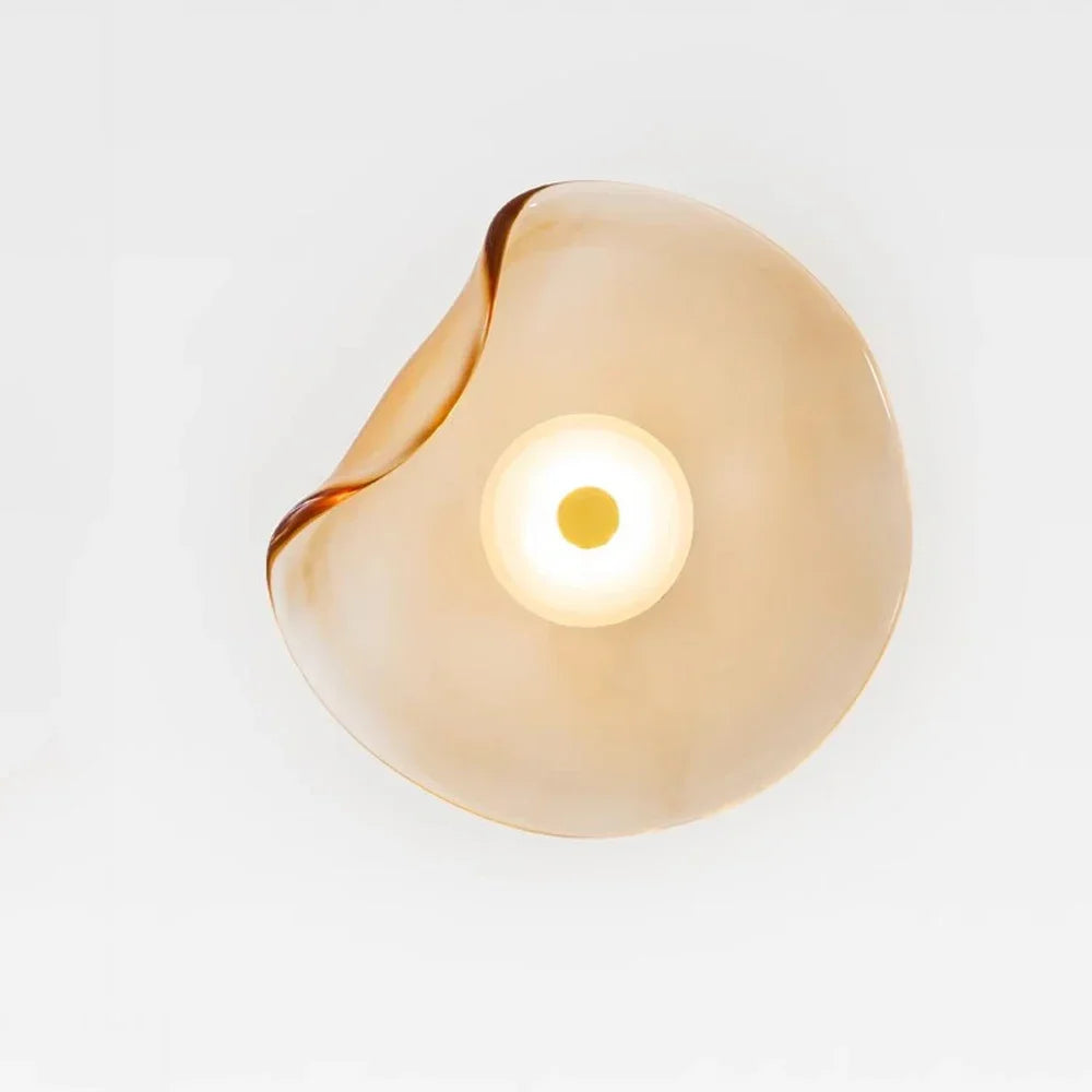 EternaGlow I LED-Wandleuchte - Glasdesign mit energieeffizienter Beleuchtung für den Korridor