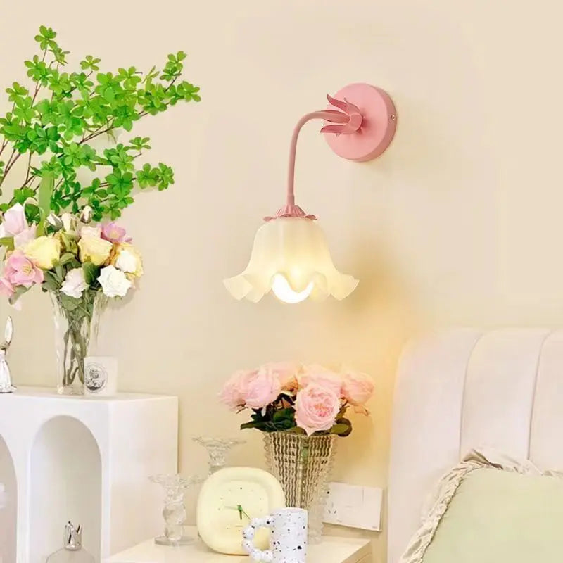 FrenchRose LED-Wandleuchte - Elegantes florales Design