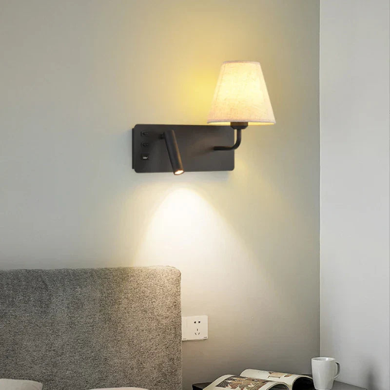 ShineNest - Moderne Wandlampe mit USB-Leselicht