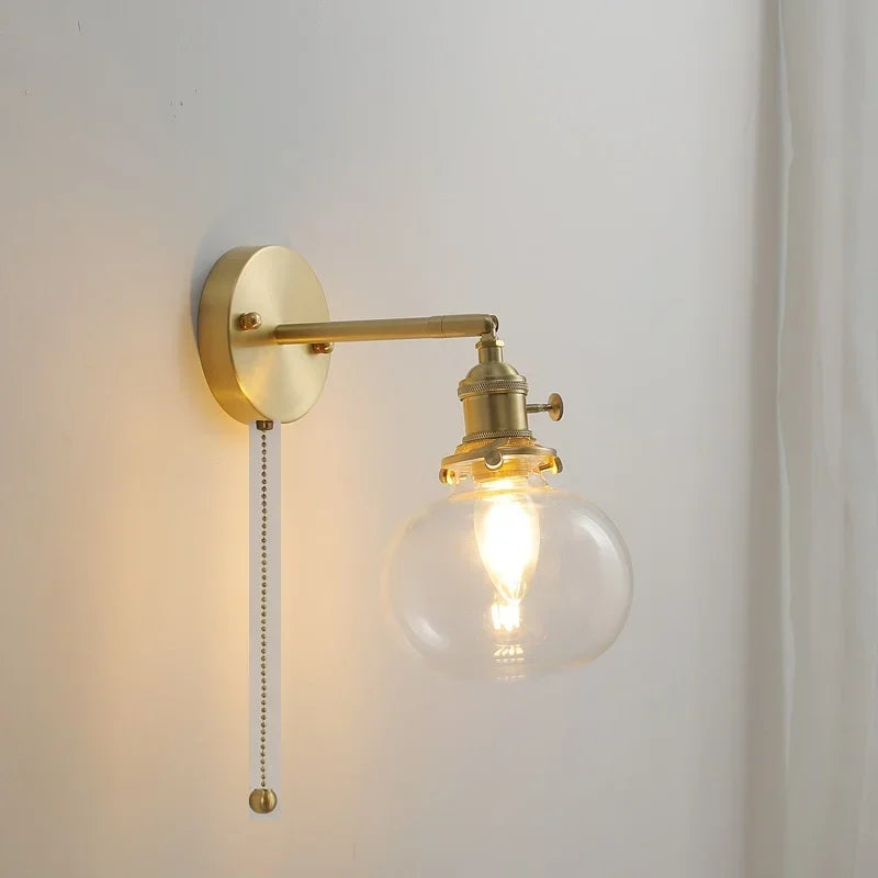 LichtZen - Nordisch moderne Wandleuchte mit Zugschalter - Glas und Eisen für Schlafzimmer oder Bad