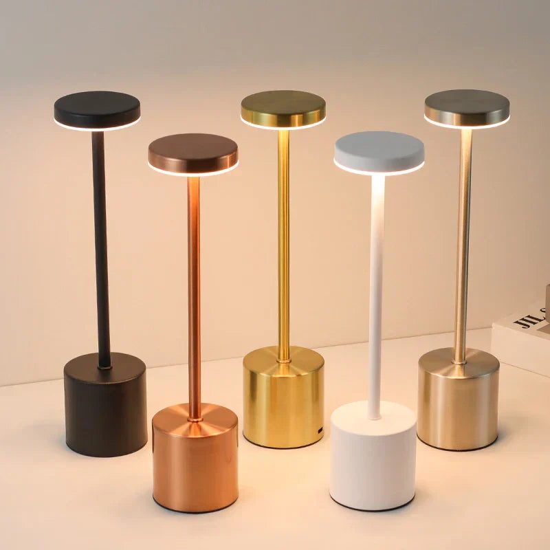 LuxeTouch | Kabellose LED-Tischlampe – Modernes Design