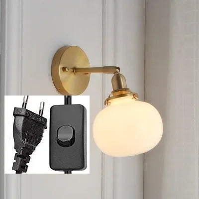 LichtZen - Nordisch moderne Wandleuchte mit Zugschalter - Glas und Eisen für Schlafzimmer oder Bad