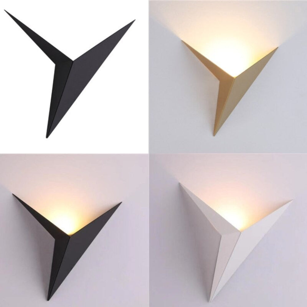 LumoTri LED-Wandleuchte modern in Dreiecksform Schwarz fürs Wohnzimmer