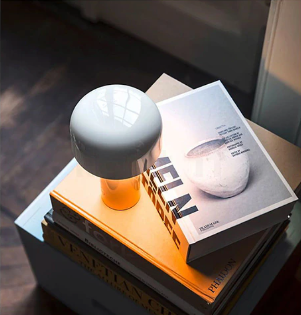 LumaFungo LED Pilzlampe – Kabellos, dimmbar, retro, gold, für Terrasse