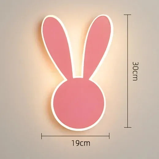 RabbitGlow - LED-Wandleuchte in rosa Hasenform für das Spielzimmer