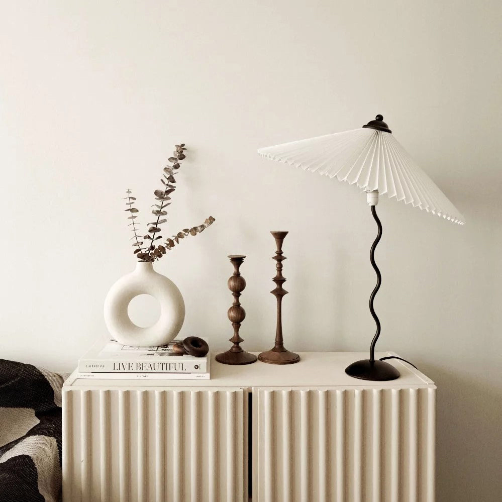 CurveLicht Design-Tischlampe – LED, Wellenform, Schwarz, für Wohnzimmer