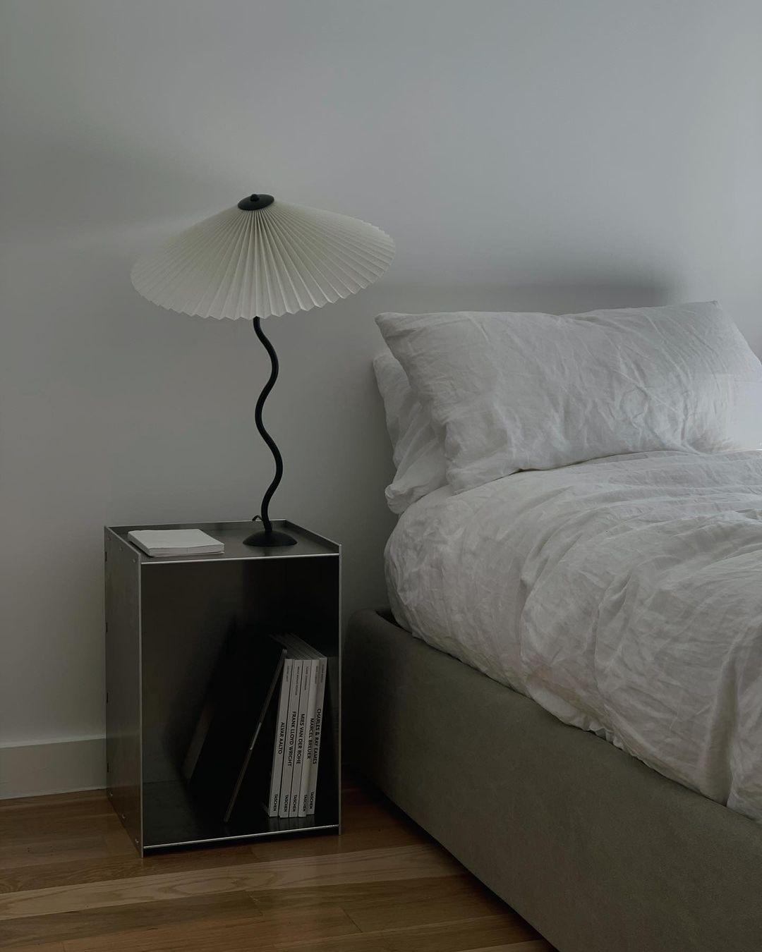 CurveLicht Design-Tischlampe – LED, Wellenform, Schwarz, für Wohnzimmer