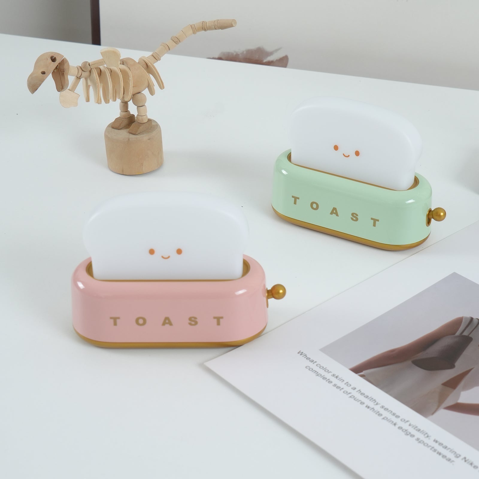 GlowToast Modern LED Tischlampe – Akku Weiß Terrasse