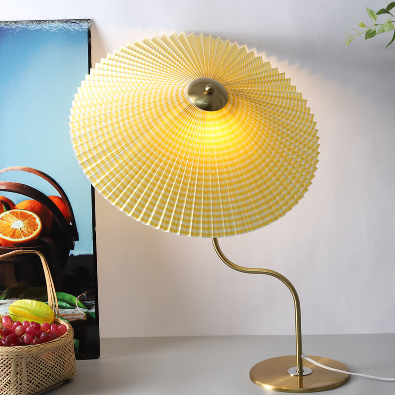 LumiShade Terrassenlampe – Moderner Regenschirm-Stil LED Weiß Garten