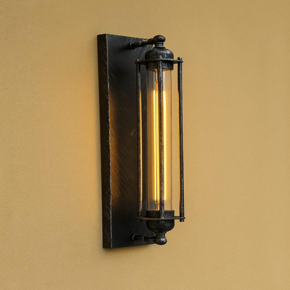 RetroGlow Wandlampe – Vintage Stil, LED, Messing, für Flur