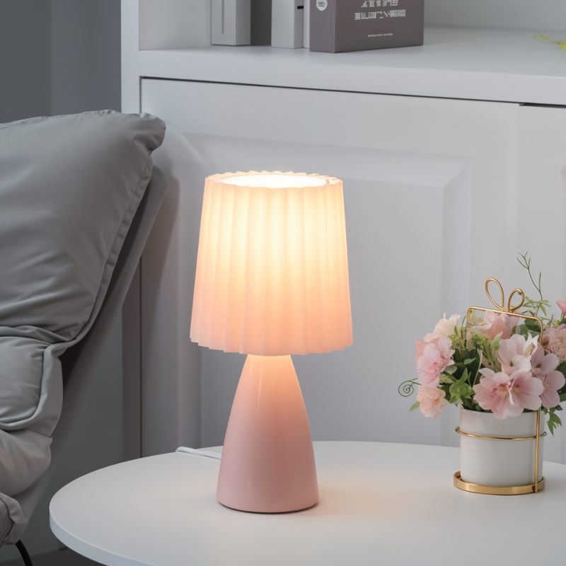NovaLuxe – Moderne elegante LED-Tischlampe in Weiß für Wohnzimmer