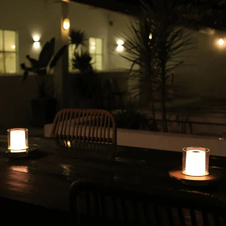GlowSense LED-Kerzenlampe – Modern Induktiv Warmlicht für Garten & Terrasse