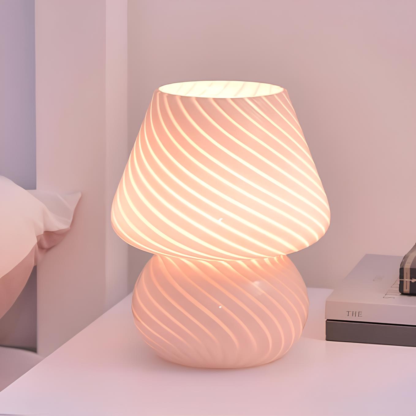 LumoGlas Vintage Glaslampe – handgefertigt amber für Wohnzimmer