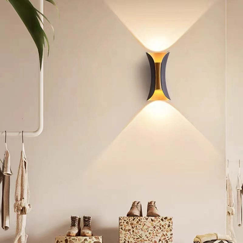 LumoLine – Minimalistische LED-Wandleuchte für jeden Raum