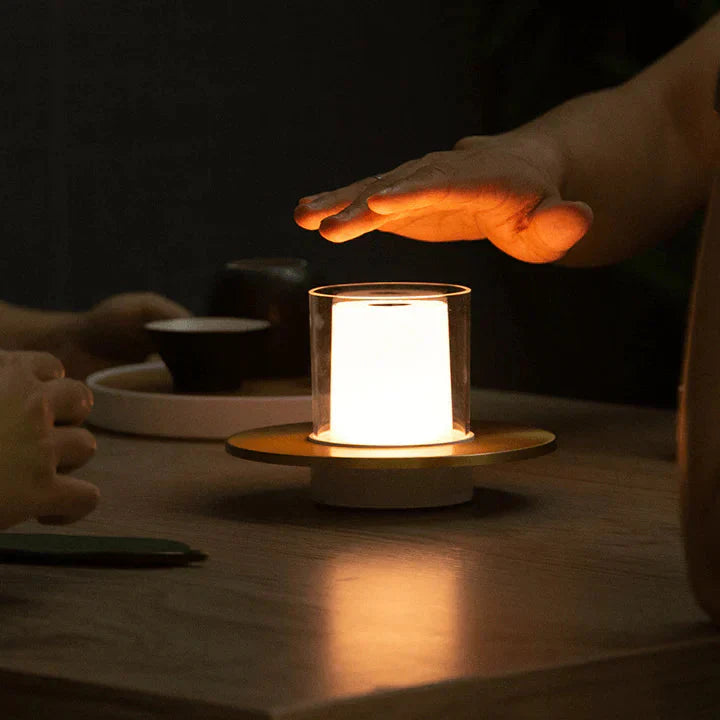 GlowSense LED-Kerzenlampe – Modern Induktiv Warmlicht für Garten & Terrasse