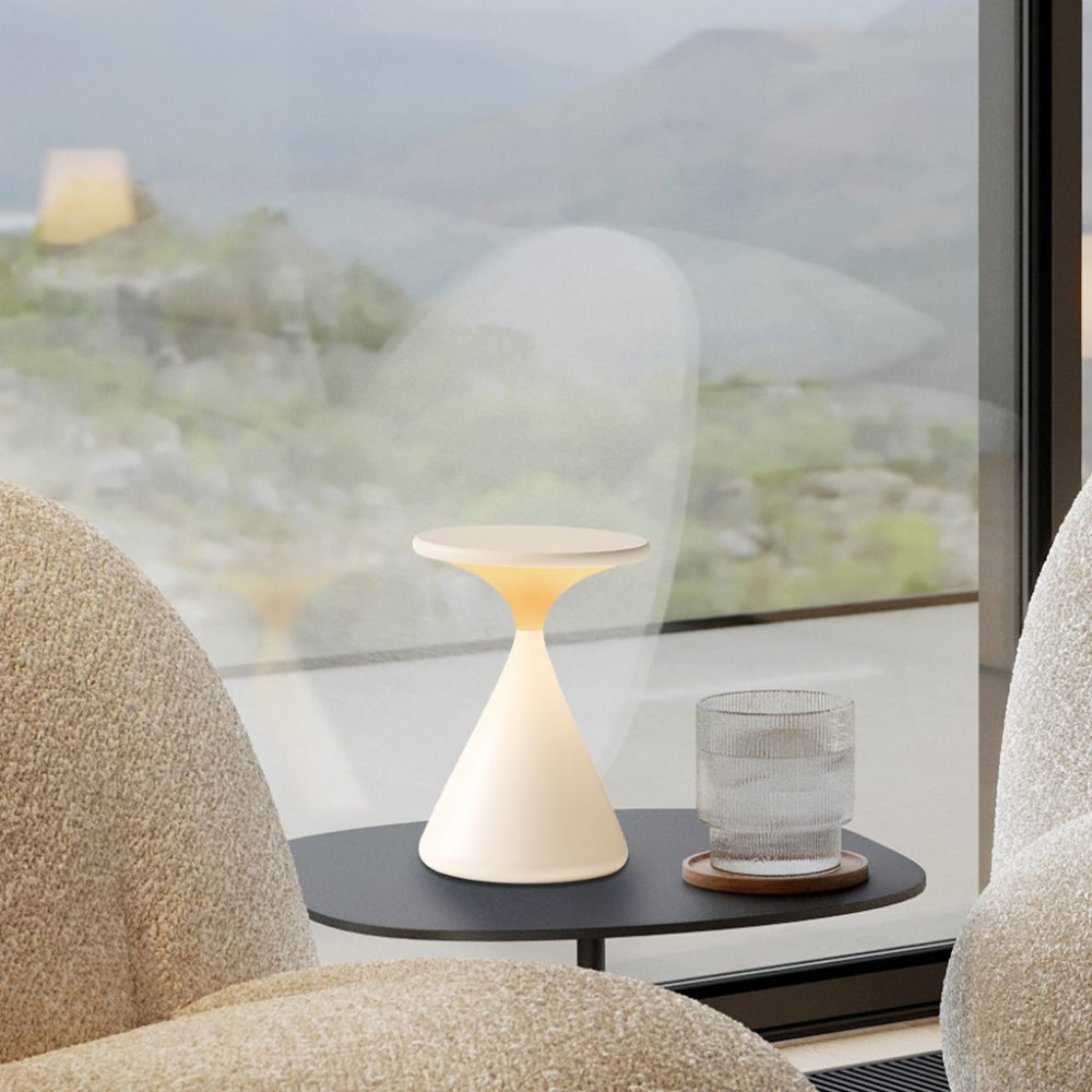 LumiFlex – Moderne kabellose LED-Tischlampe dimmbar Weiß für Terrasse