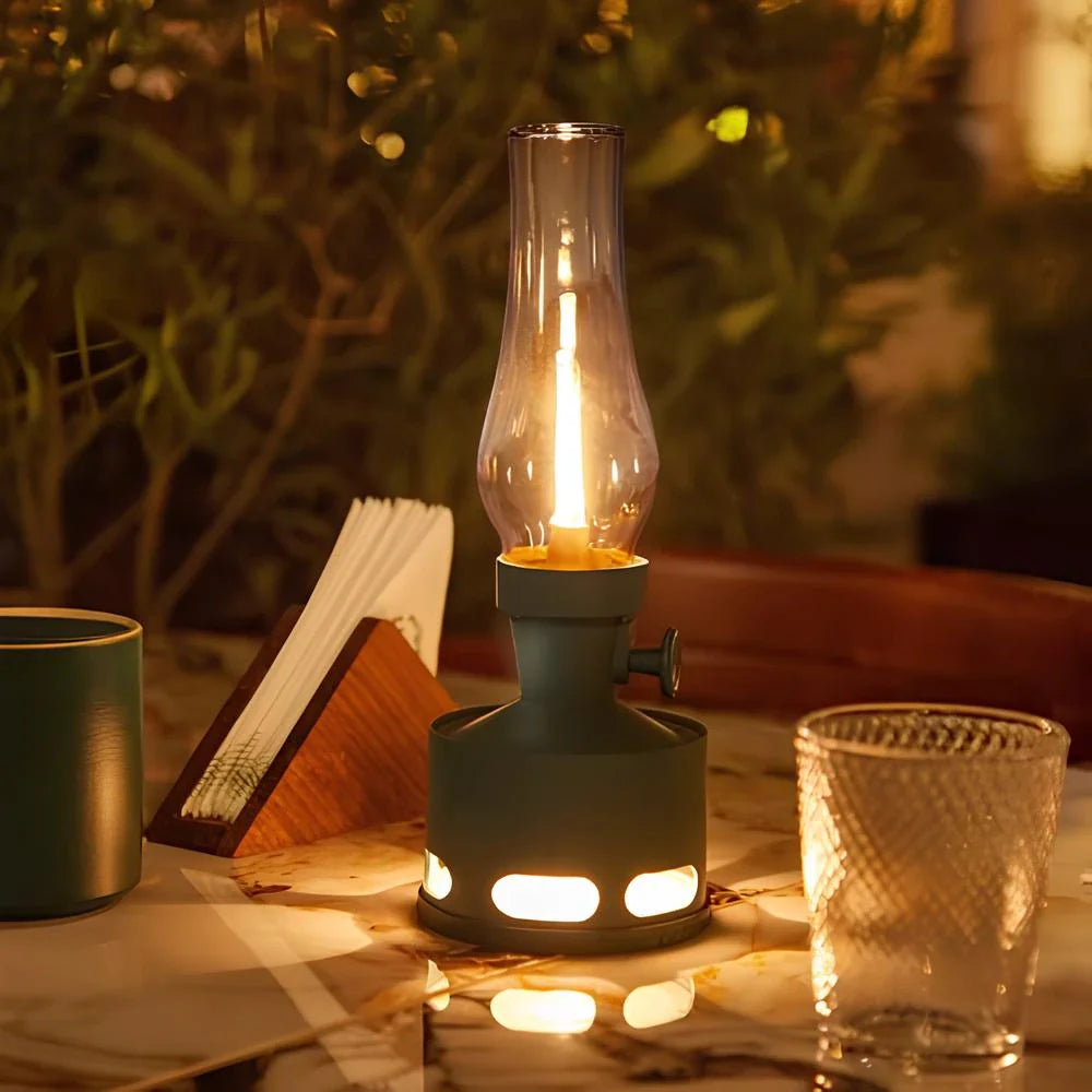 LumoLantern Vintage LED Laterne warmweiß schwarz für Garten & Terrasse