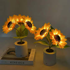 SolarBlüte Gartenlampe – Sonnenblumen-Design, LED, leuchtend, für Terrasse