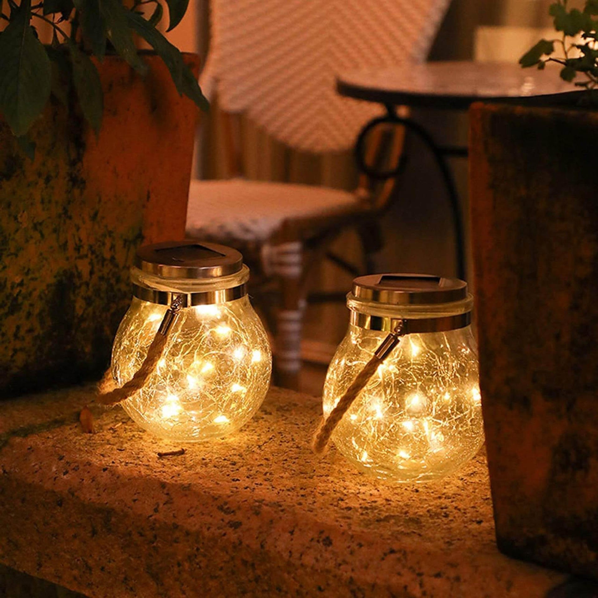 SolarGlanz – Elegante Glas-Solarleuchte für Garten & Terrasse