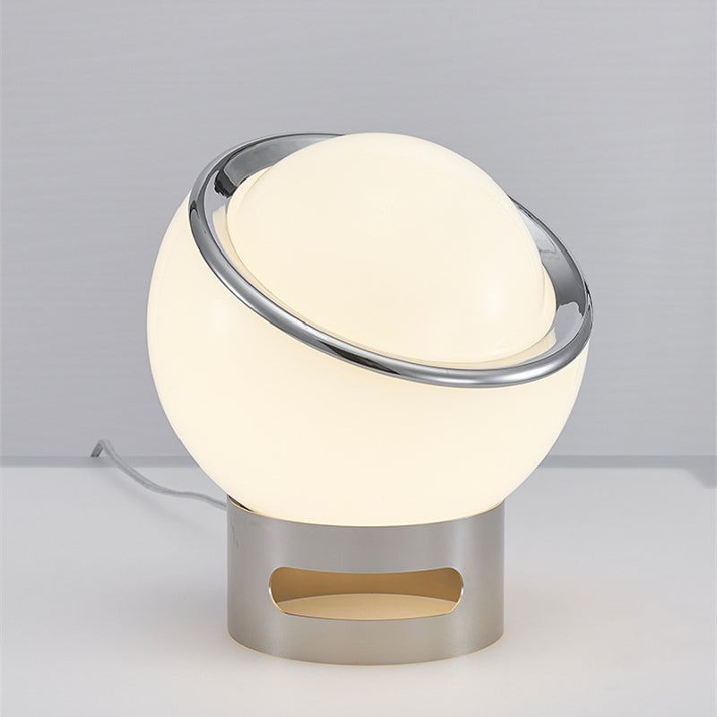 OpalLux Bauhaus Tischlampe – Französisches Design Opalglas Weiß Wohnzimmer