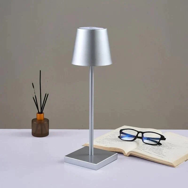 Nordlux I Kabellose LED Lampe mit Einstellbarer Lichtintensität