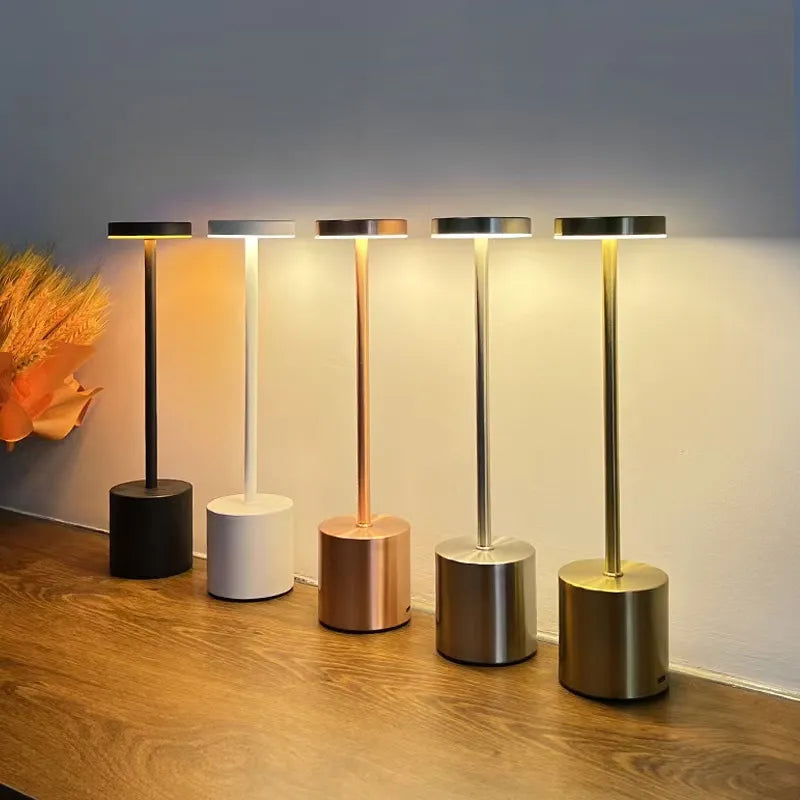 LuxeTouch | Kabellose LED-Tischlampe – Modernes Design