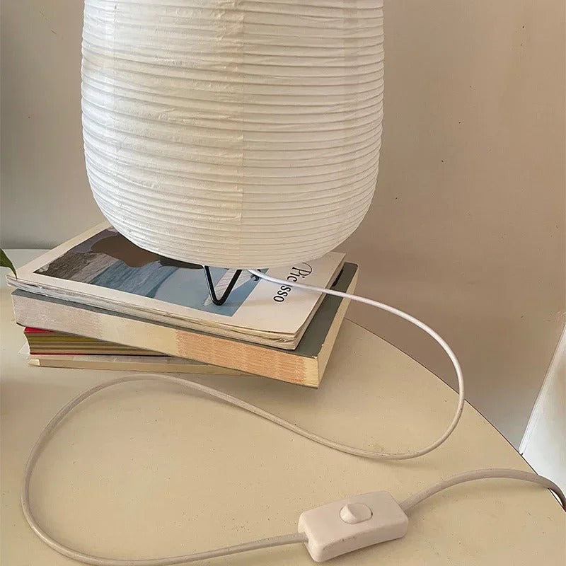 SkanoGlow LED Tischlampe Wabi-Sabi Stil Beige Schlafzimmerlicht