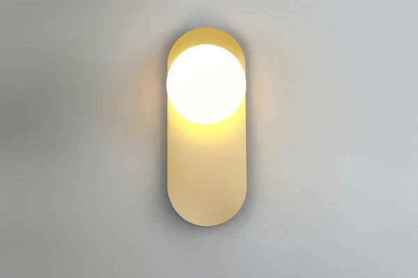 AureliaLuxe - Zeitlos elegante Wandleuchte mit Gold- und Schwarz-Finish