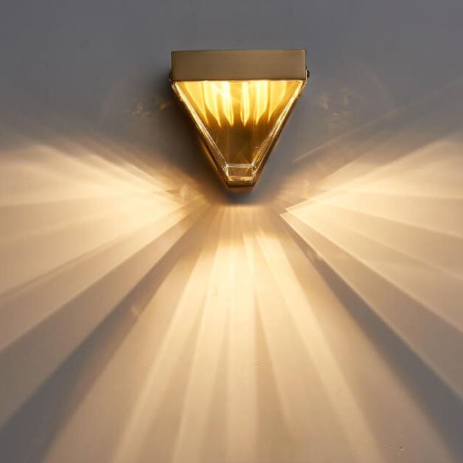 GlowGrid - Moderne LED-Wandleuchte mit geometrischen Mustern