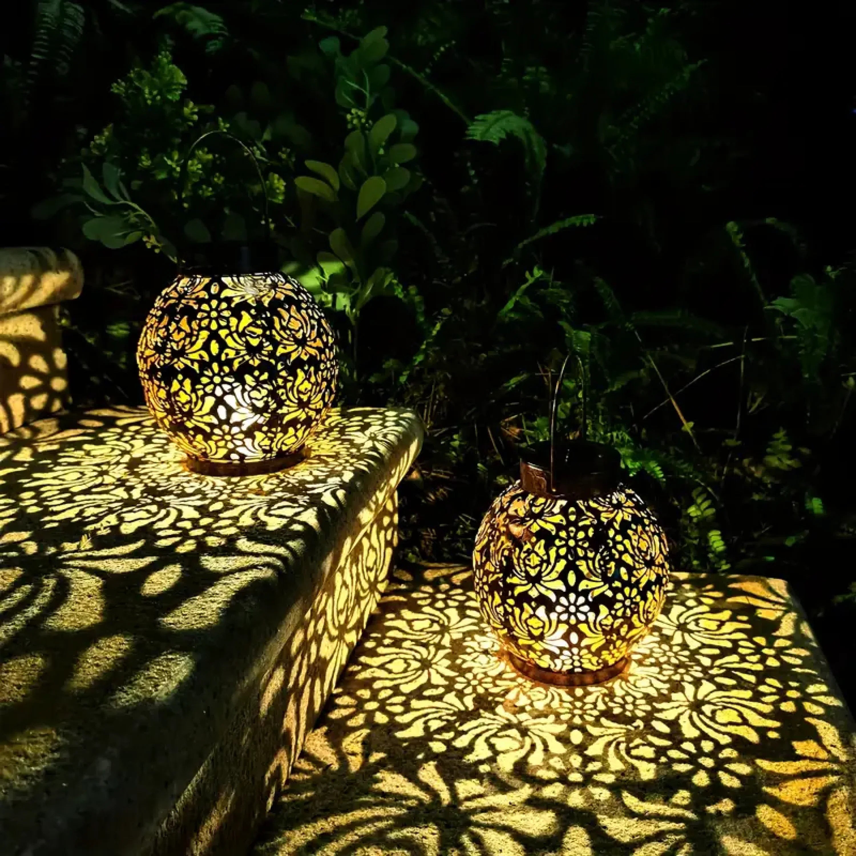 LunaGlow Solar Lampe – Modern, Rund, Warmlicht, Für Terrasse