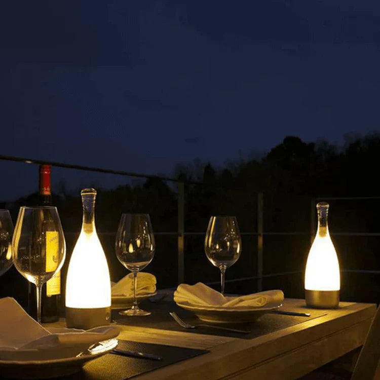 LumoFlair LED Tischlampe Flaschenstil Akku Warmlicht Garten