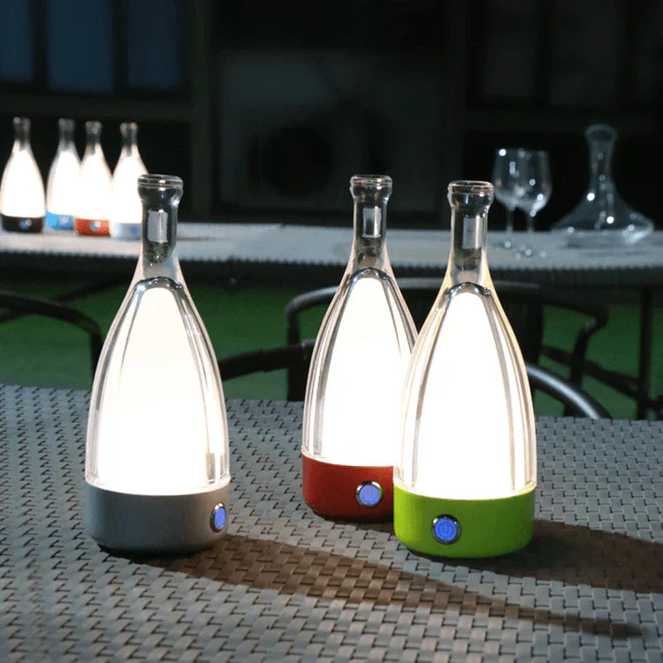 LumoFlair LED Tischlampe Flaschenstil Akku Warmlicht Garten
