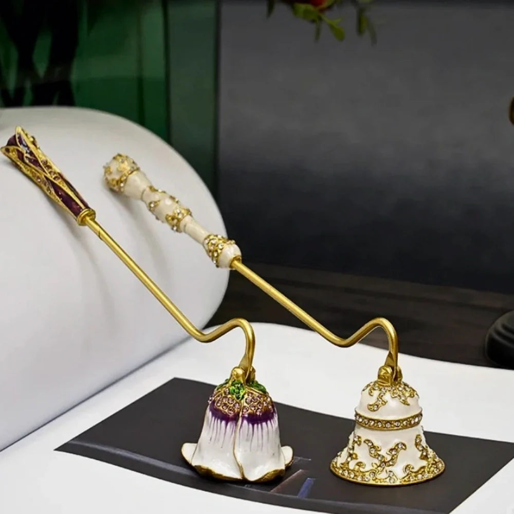 LumoBelle Kerzenlöscher Vintage-Stil Gold Finish für Innenräume
