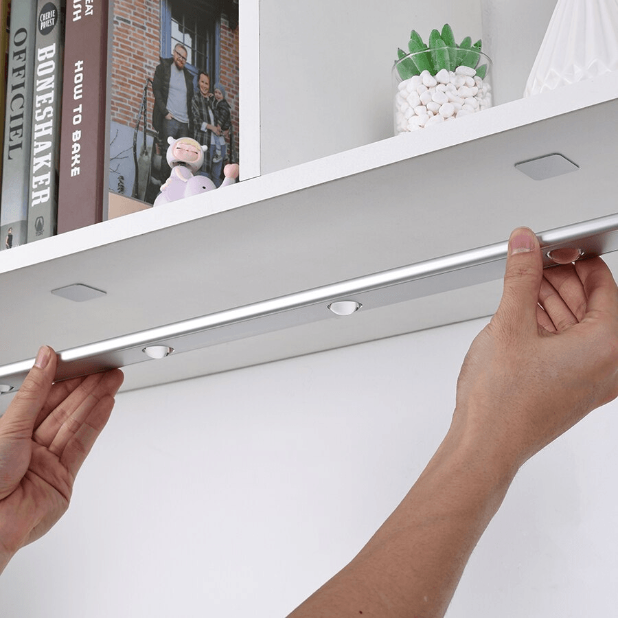 LED Schrankbeleuchtung mit Sensor – SmartSense Lichtleiste