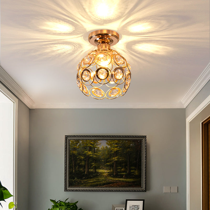 AuroraLuxe - Luxuriöse Kristall-Deckenleuchte mit Gold-Finish für Wohnzimmer oder Flur