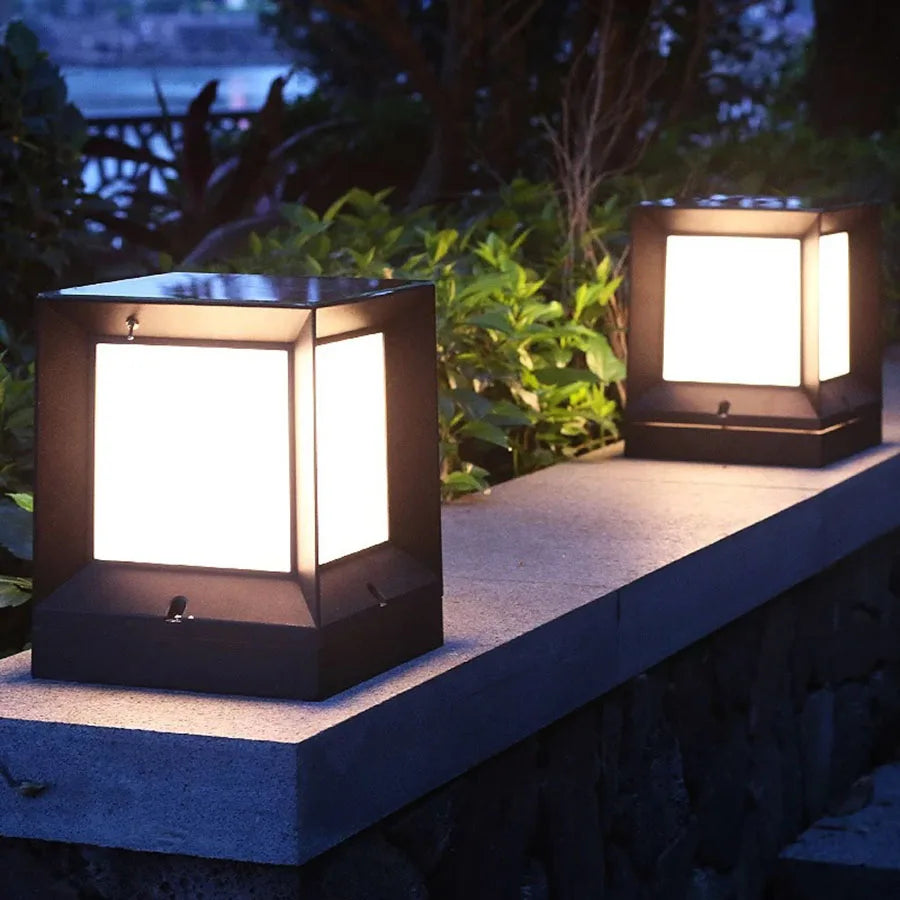 CubicGlow - LED Minimalistische Stehlampe
