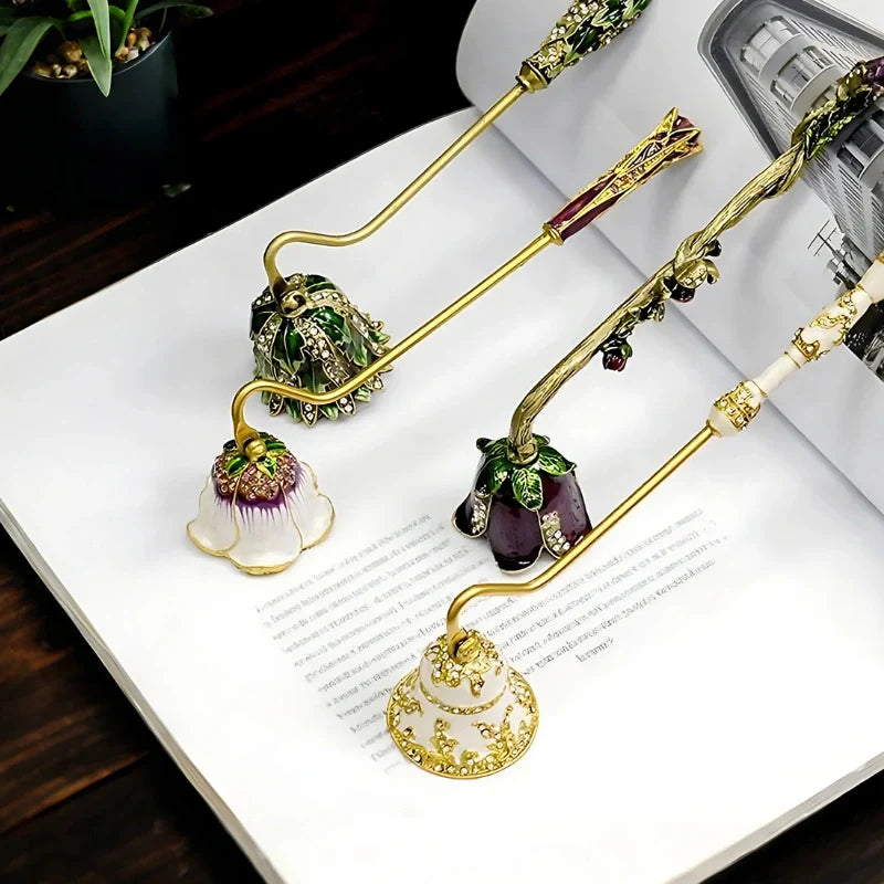 LumoBelle Kerzenlöscher Vintage-Stil Gold Finish für Innenräume