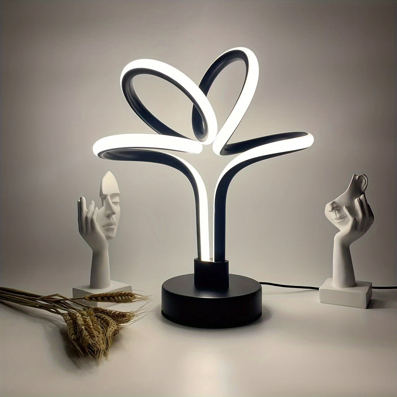 ScandiLume - Minimalistische USB-LED-Tischlampe
