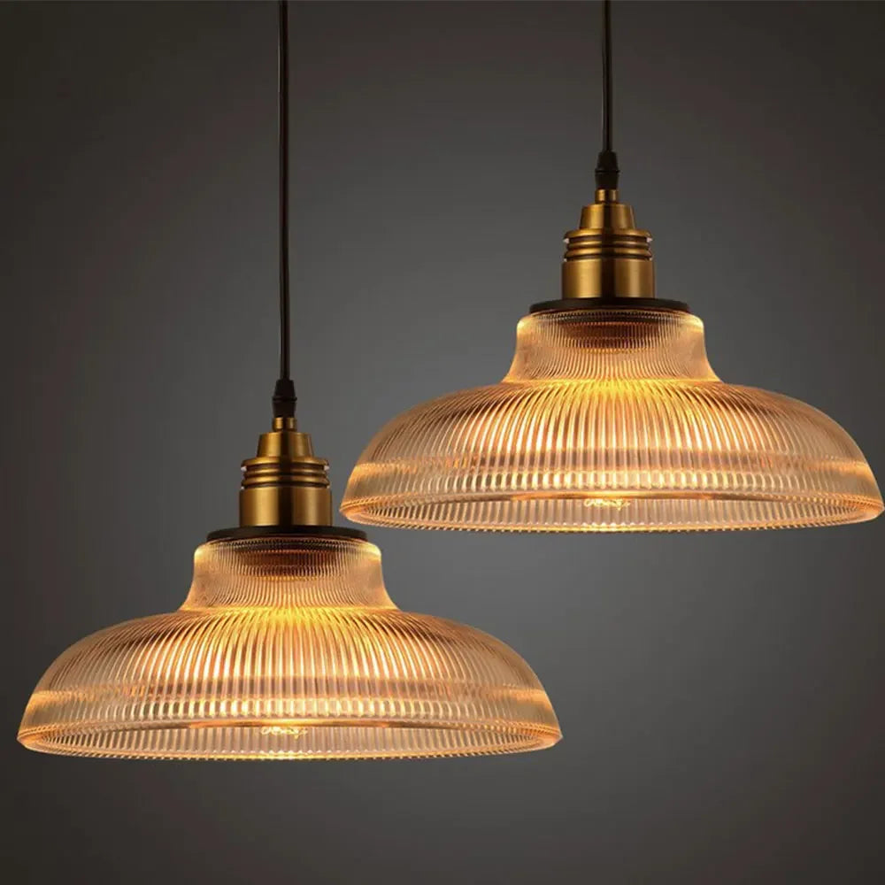 CrystalVibe – Stilvolle Glas-Hängelampe für Eleganz und Ambiente