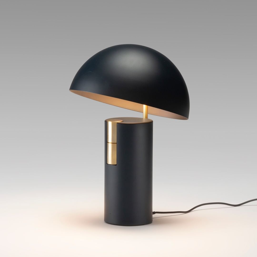 Avano Minimalistische Tischlampe – LED Weiß Perfekt für Wohnzimmer