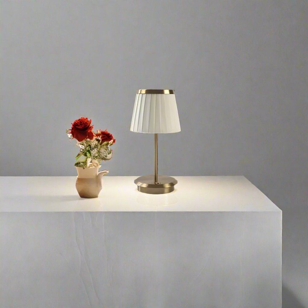 LumiÉpoque Tischlampe – Klassisch, Stoffschirm, Creme, Wohnzimmer