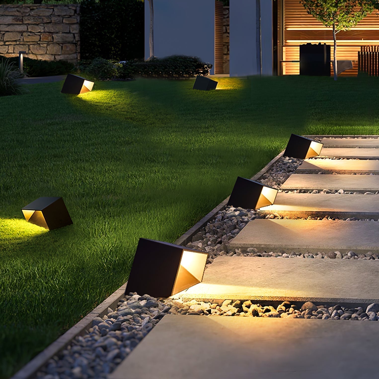LumoCube Solar Gartenleuchte Modern LED Würfel Design Schwarz für Terrasse