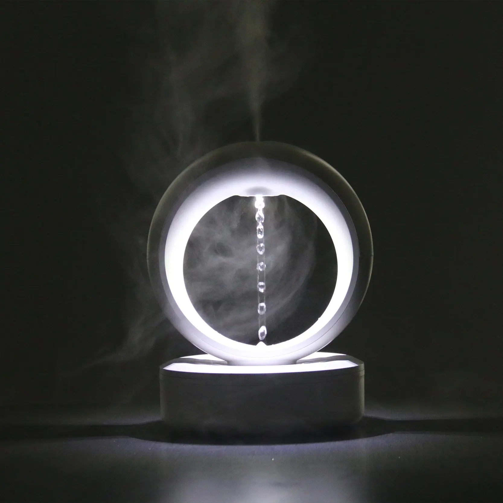 AeroGlow Schwebe-Lampe mit Nebeleffekt Weiß für Terrasse
