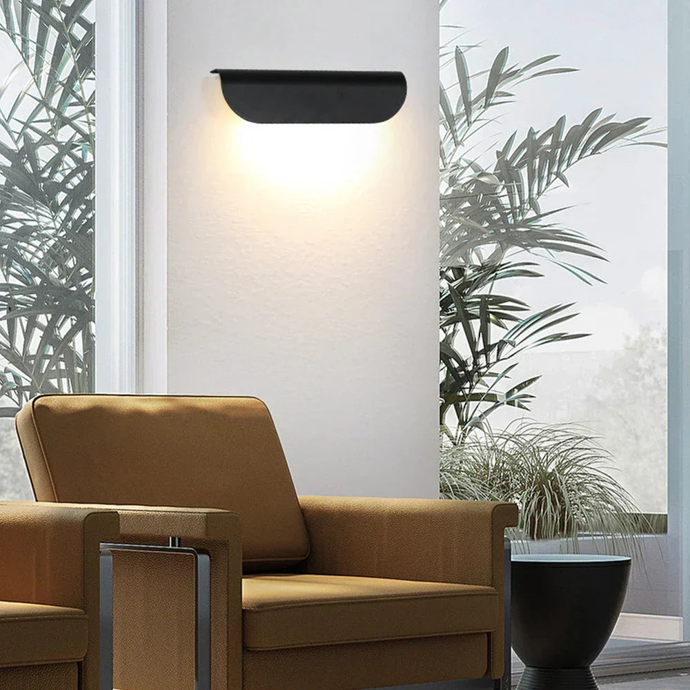 StormGlow – Moderne LED Außenwandleuchte für Fassade & Eingang, wasserdicht