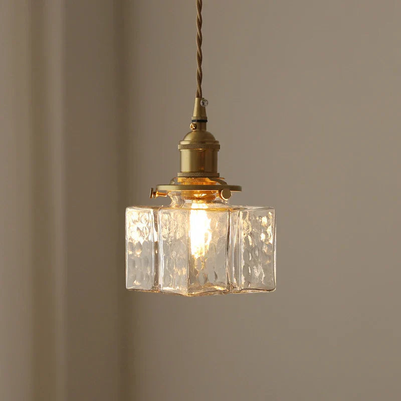Retro Pendelleuchte aus Glas – LED – Goldkabel – Schlafzimmer