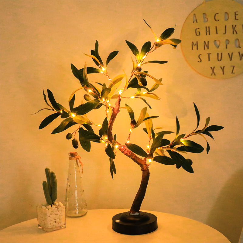 LumiBaum LED Tischlampe Baumform Warmlicht Gold
